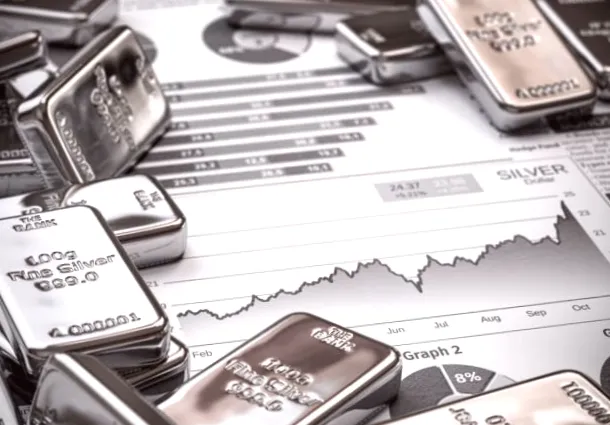 Три держави володіють половиною світових запасів срібла.