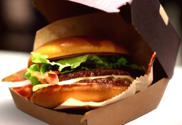 Фастфуд адаптується під «Ozempic-реальність»