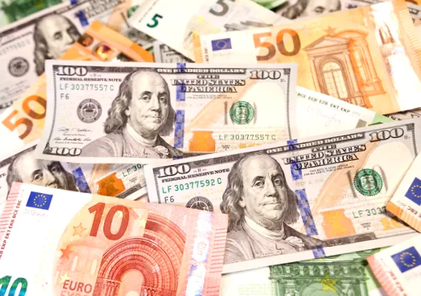 На міжбанку зросли ціни на долар та євро