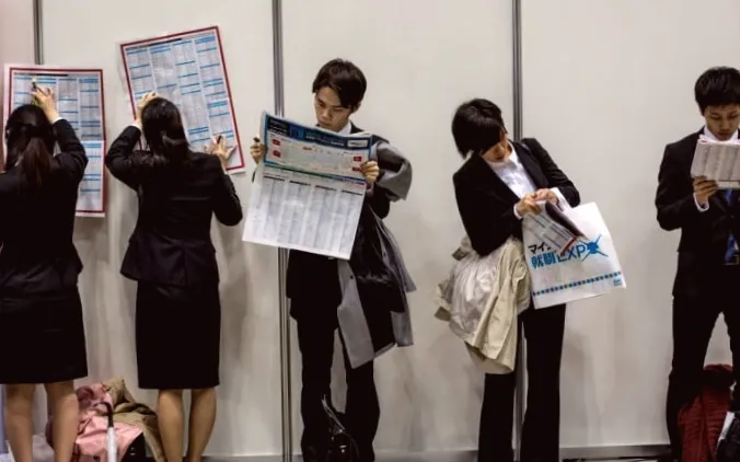 Японія переглядає правила понаднормової роботи через дефіцит кадрів