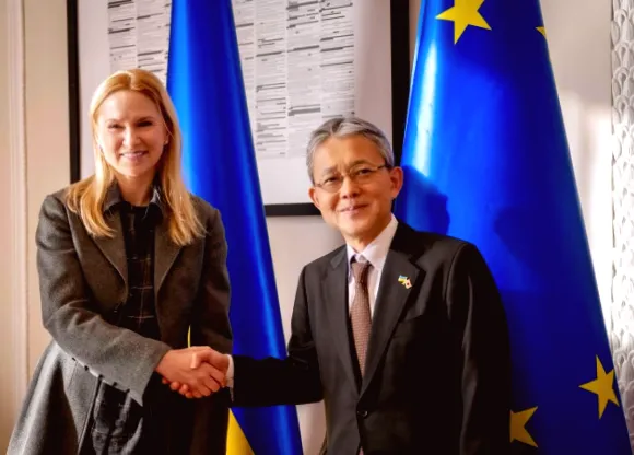 Японія надасть $6 млрд на допомогу Україні.