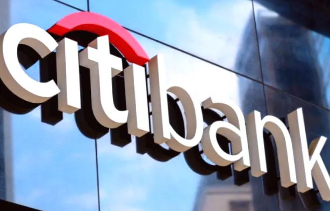 Сітібанк припиняє перекази в доларах в Росії.