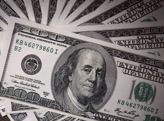 Хто отримав прибуток від боягузтва Трампа