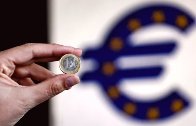 Зниження курсу євро на міжбанку