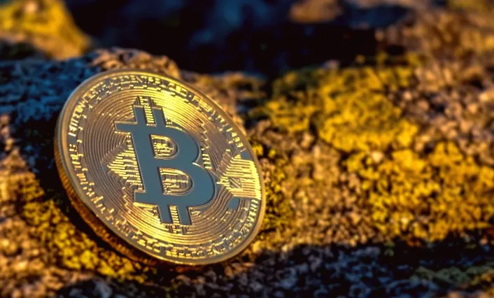 Криптофонди втратили $1,7 млрд за тиждень, Японія готує запуск крипто-ETF: оновлення