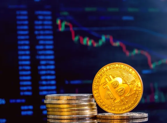 Біткоїн знову досяг рівня $70 000 на крипторинку