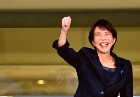 Японія: акції стрімко зростають після перемоги партії Санае Такаічі на виборах.