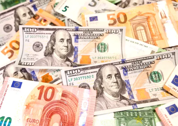 Зростання популярності безготівкових платежів на 86%: чому важливо це знати?