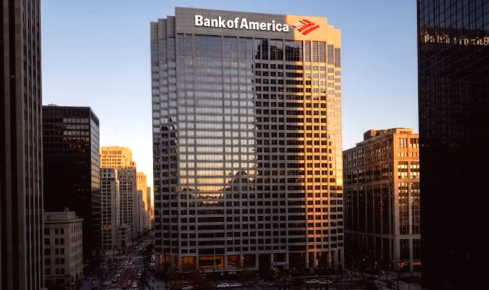 Банк Америки виплатить $1 млрд бонусів у акціях після рекордного прибутку.