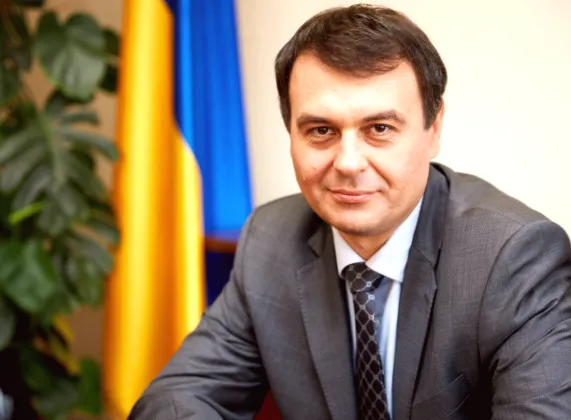 Закон про криптовалюту планують розглянути за 1-1,5 місяця — Гетманцев