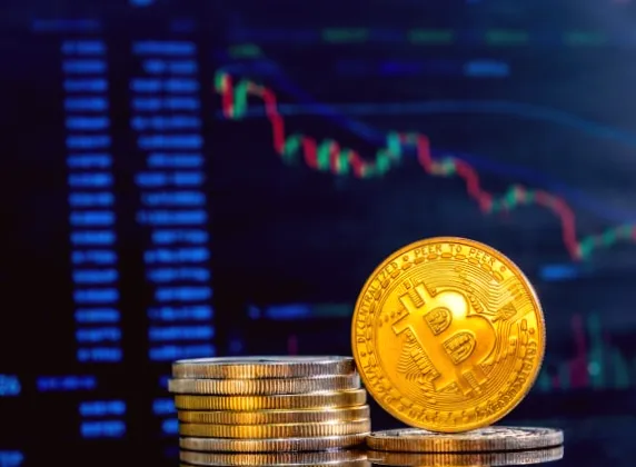 Bitcoin відновився до $70 000, крипторинок стабілізується