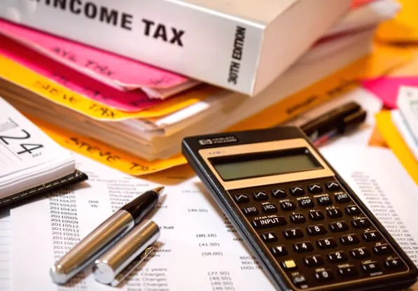 Як високі податки в Німеччині та Британії вбивають бажання працювати