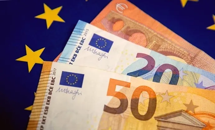 Вплив сильного євро на інфляцію буде оцінено ЄЦБ