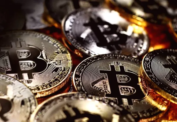 Tether представила нову відкриту ОС для майнінгу біткоїна, HYPE побив рекорд: що цікавого