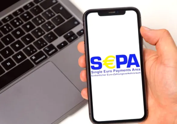 Україна ускладнить відкриття рахунку через швидкі перекази в Європу.