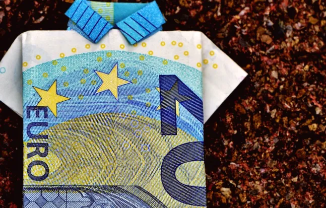 Євро отримає новий вигляд: ЄЦБ планує перший за 20 років редизайн грошових купюр.