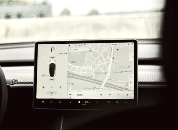 Grok - "особистий гід" у Tesla: ШІ Маска стартує в Європі