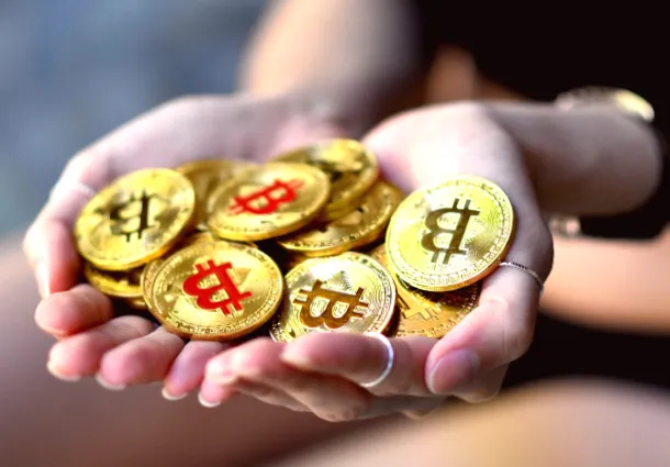 Мінімальний рівень Біткоїна у листопаді 2024: новини від MiniPay від Opera