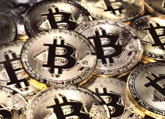 Zcash проводить ребрендинг, крипто-ETF втрачає популярність: інвестори вивели $4,7 млрд за місяць — що нового?