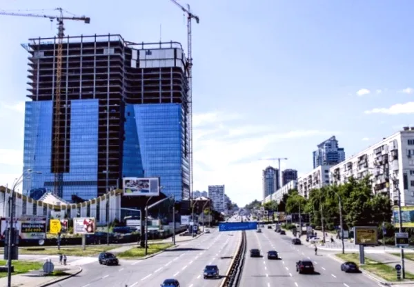 Продається Sky Towers - знаменитий довгобуд у Києві