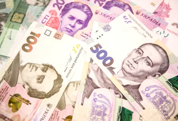 Бюджет 2025: переробна промисловість та торгівля - основні доходи