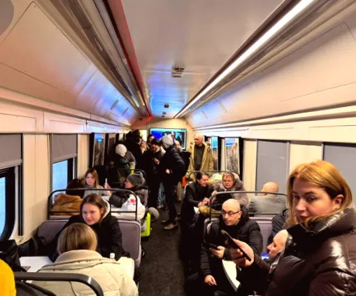 Укрзалізниця відкрила пункт контролю на кордоні з Польщею в Холмі.