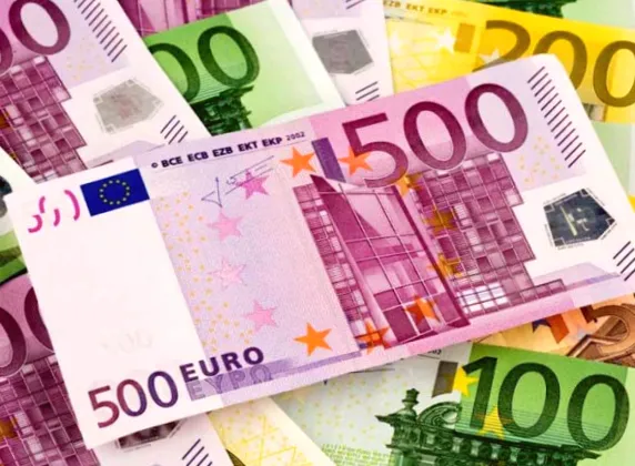 Європейський пенсійний фонд зменшив інвестиції в США на 10 мільярдів євро.