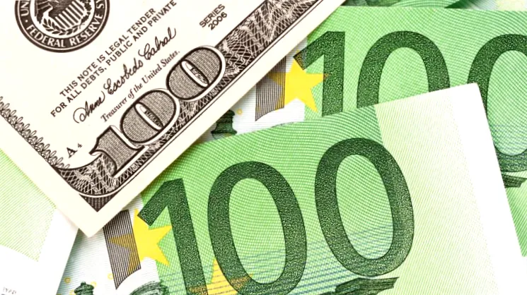 Євро продовжує зростання: офіційний курс побив новий історичний рекорд, долар втратив позиції до 43 грн.