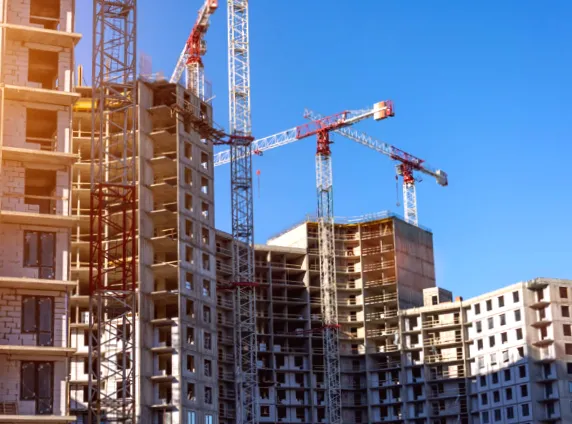 Експерт визначив обов'язковість резервного живлення в новобудовах за будівельними стандартами.