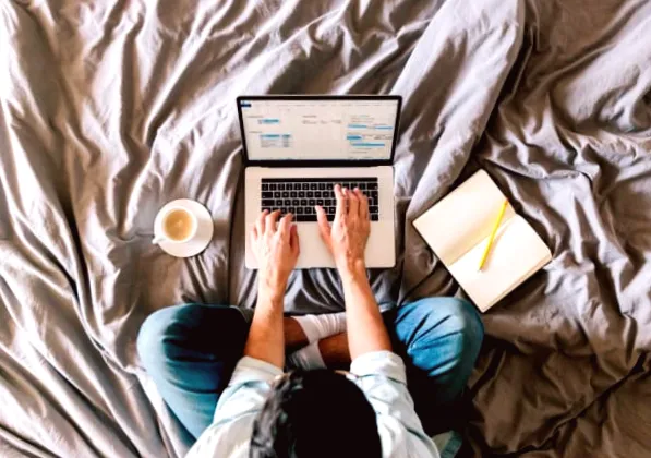 Віддалена робота в Європі зменшується: вплив на українських спеціалістів