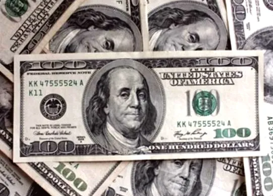 Аналітик передбачає обвал долара на 10% до 2026 року