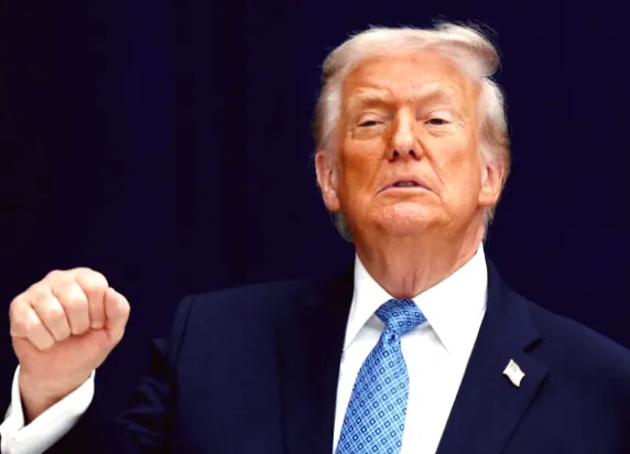 Трамп дозволив Nvidia продавати Китаю свої потужні чипи. Як відреагував Пекін