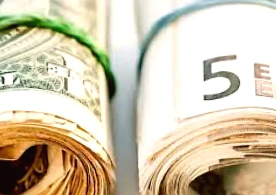 Курс гривні знижується на міжбанку у четвер