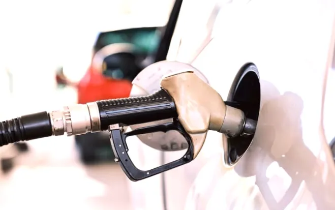 Ціни на пальне можуть зрости на 5 грн через напруження між США та Іраном.