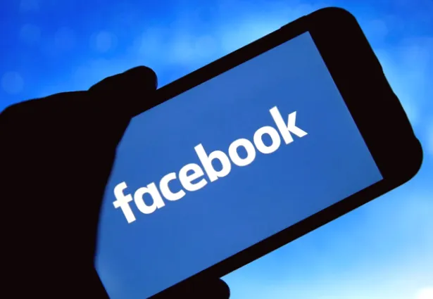 Facebook дозволяє українцям заробляти на своїх акаунтах