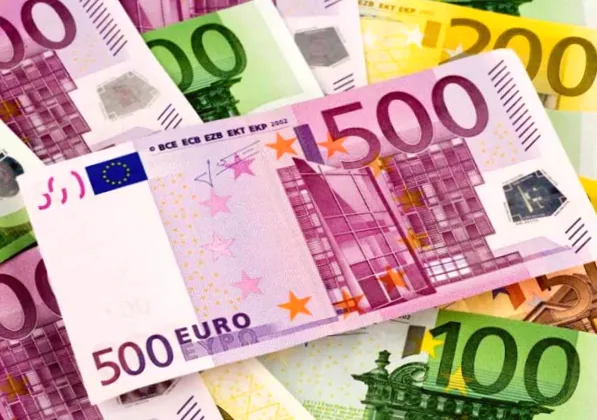 Євро подешевшало на міжбанку у середу: курс валют