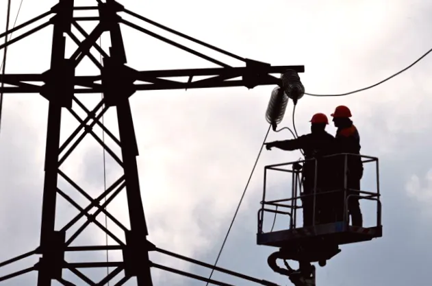 В Києві і Бучанському районі Київщини проводяться екстрені відключення