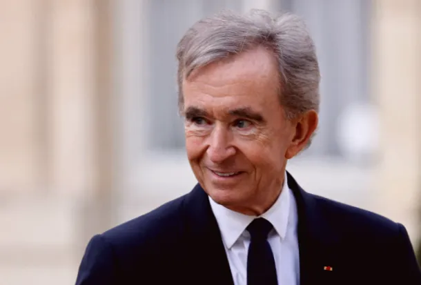 Бернар Арно розширює свої інвестиції в акції LVMH після спаду цін