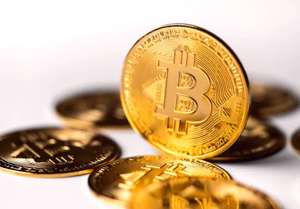 У Франції закриють 90 криптокомпаній, DZ BANK отримав дозвіл на торгівлю криптою: огляд новин