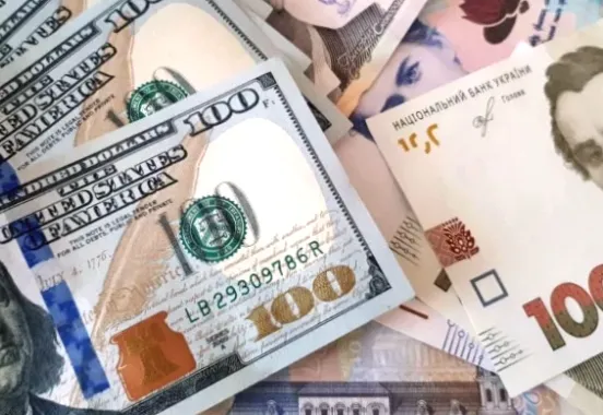 Прогнози: курс долара може досягти 45 грн до кінця року