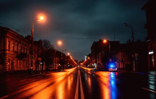 Нові правила комендантської години в Україні через енергозбереження: що зміниться