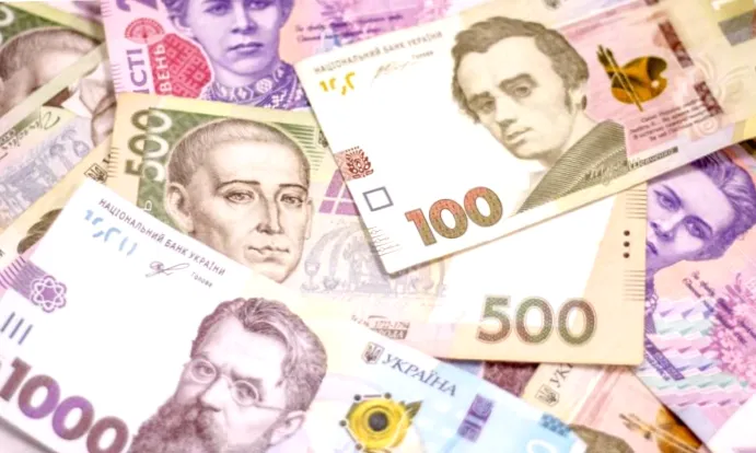 Трильйон гривень відкуплено: як борг урізав річний бюджет України