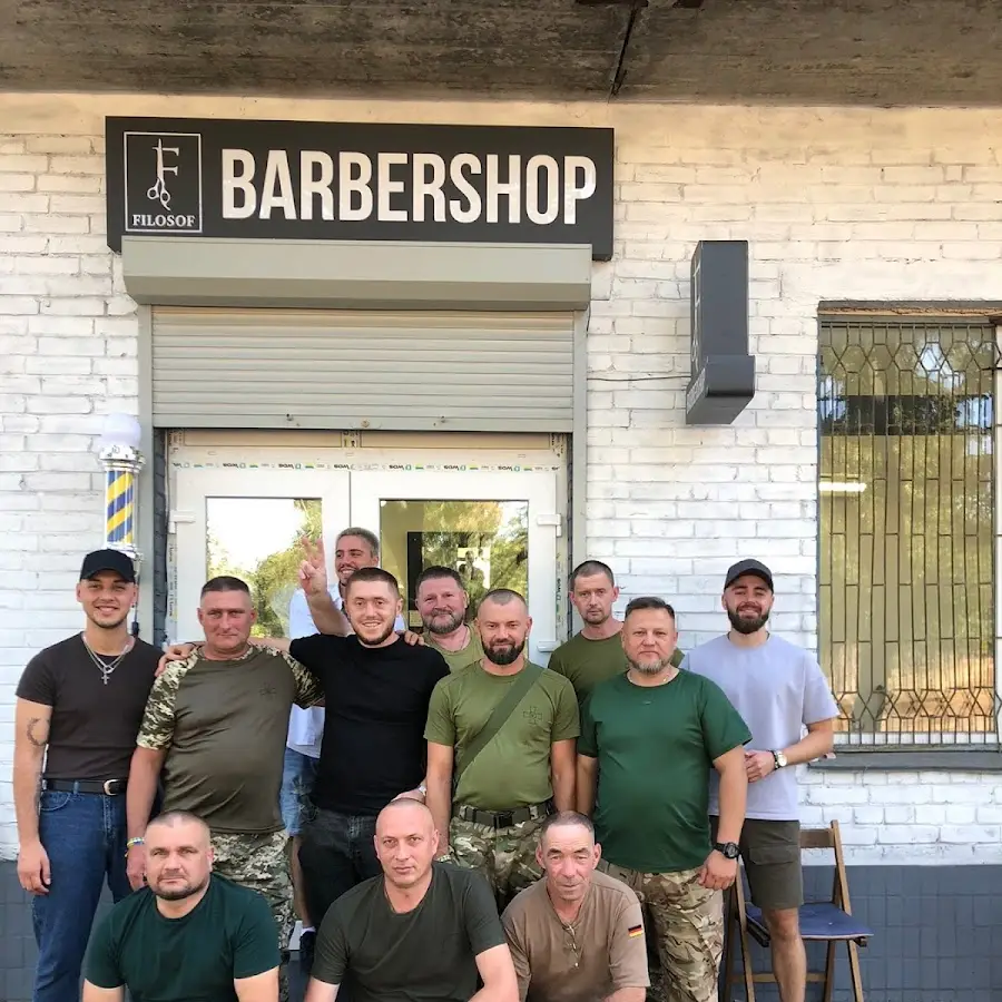 Barbershop Underdog Barber