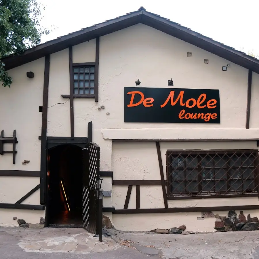 De Mole Lounge