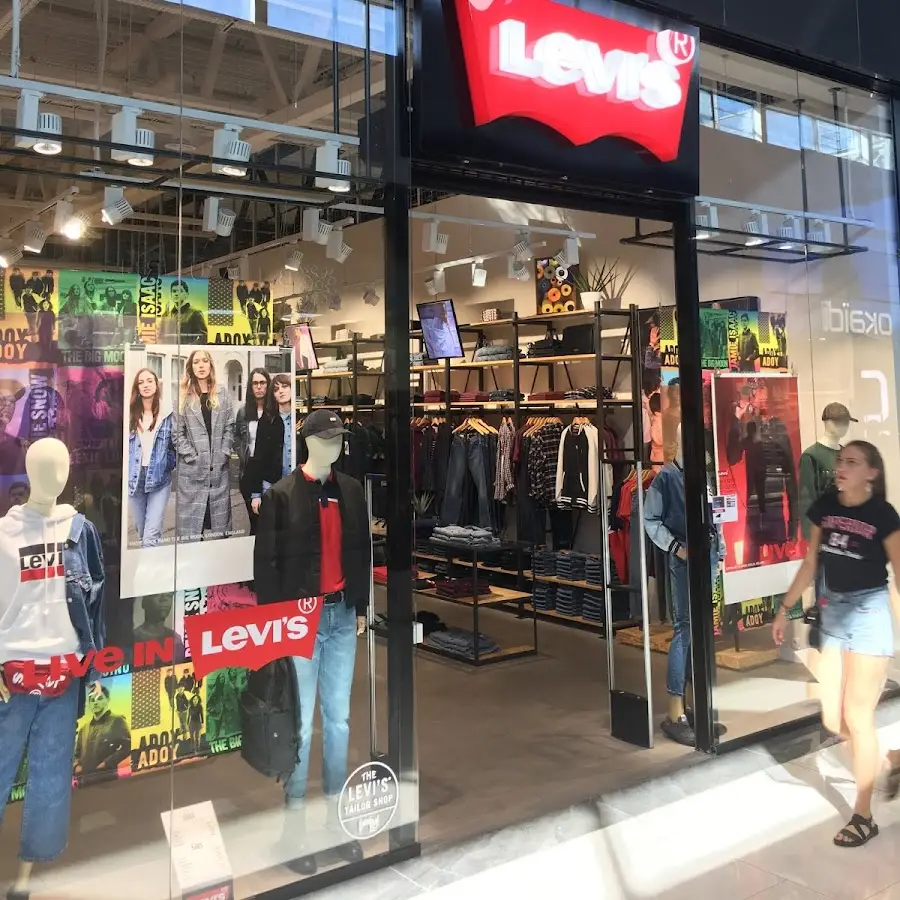 Levis