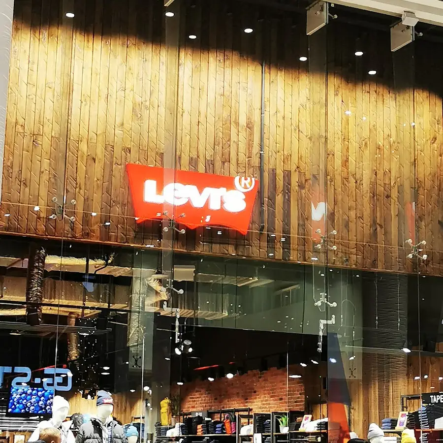 Levis