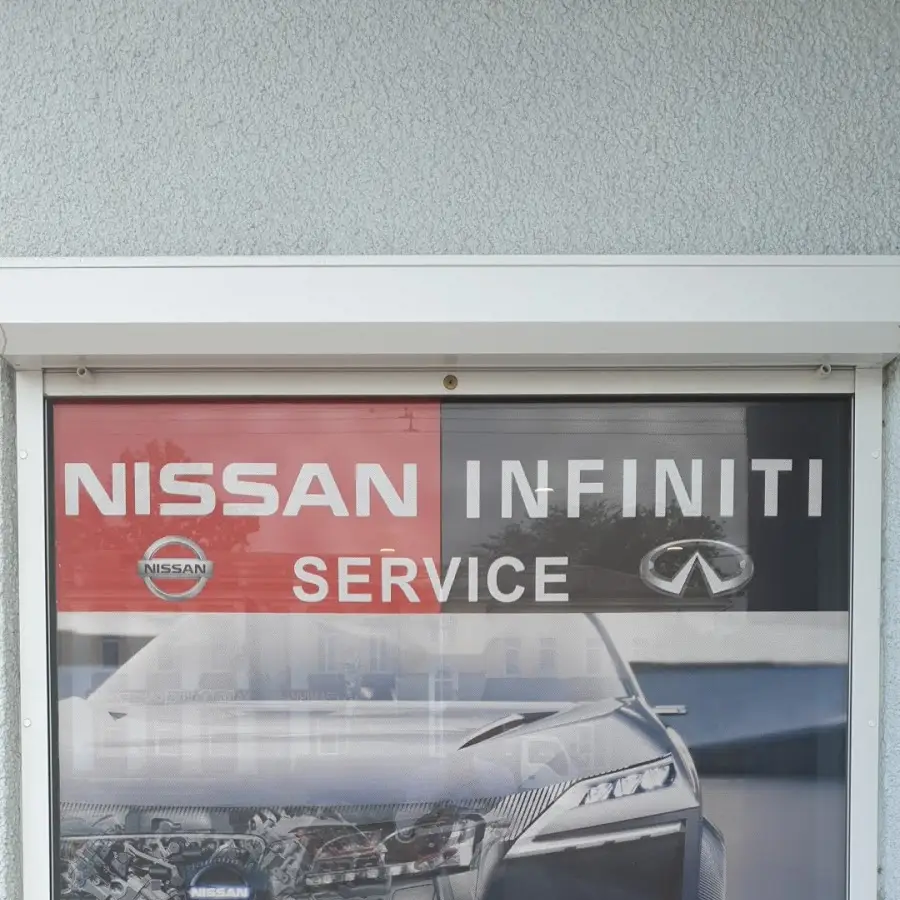 NISSAN INFINITI Service