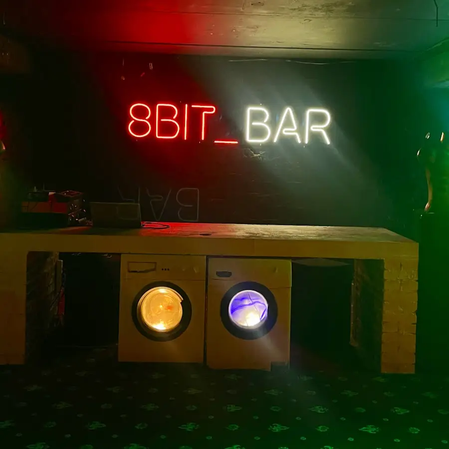 8Bit_bar