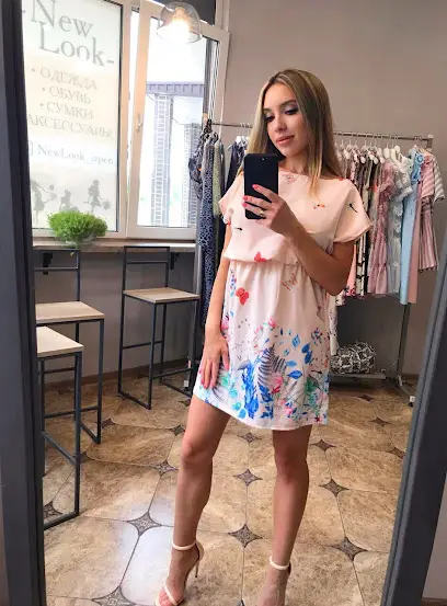 New Look Showroom женской одежды