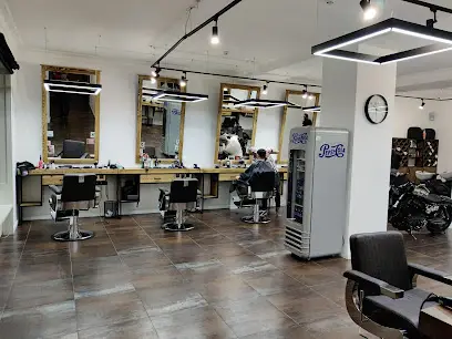 Барбершоп - чоловіча перукарня - B48 Barbershop